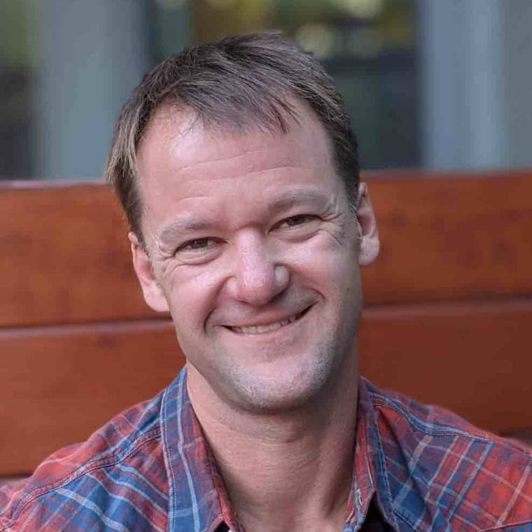 Dr Dan Lassiter